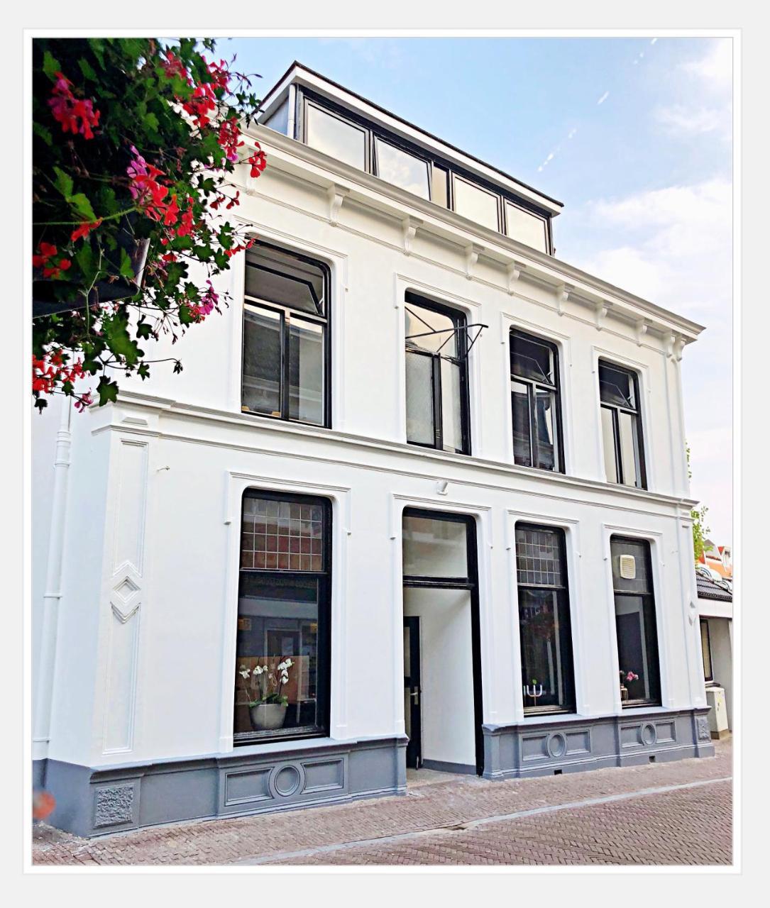 De Kroon Oldenzaal Exteriör bild